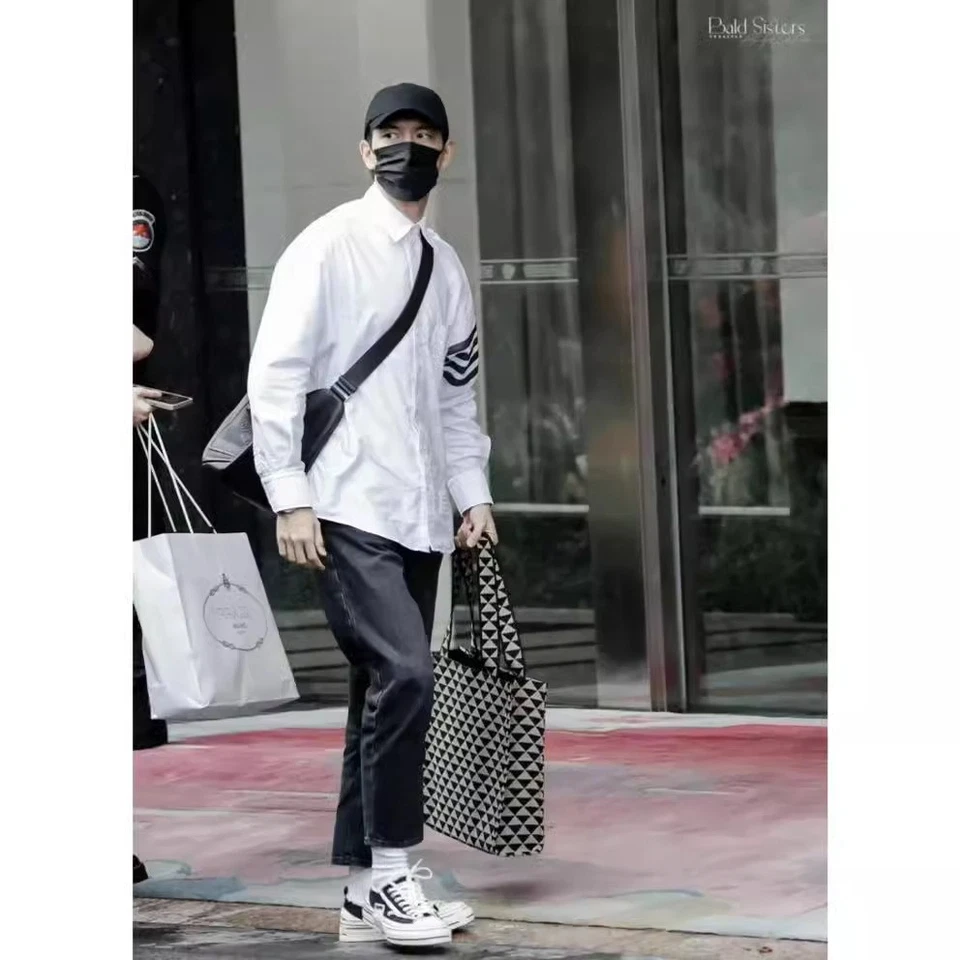 Nueva Camisa Manga Larga Thom Browne Hombre/Mujer Cuello Crewne Foto 2 de 4