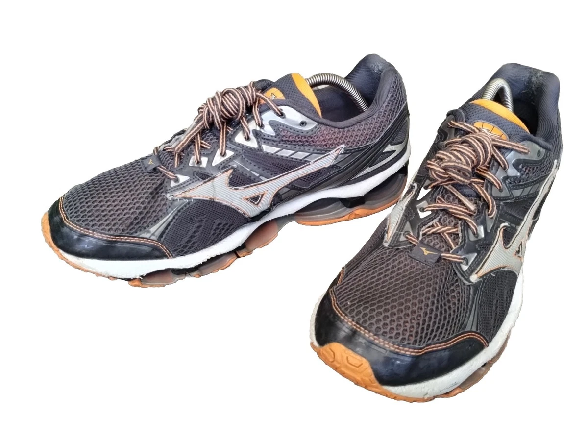 Mizuno Men s Wave Viper Running Shoes Sz 11.5 M