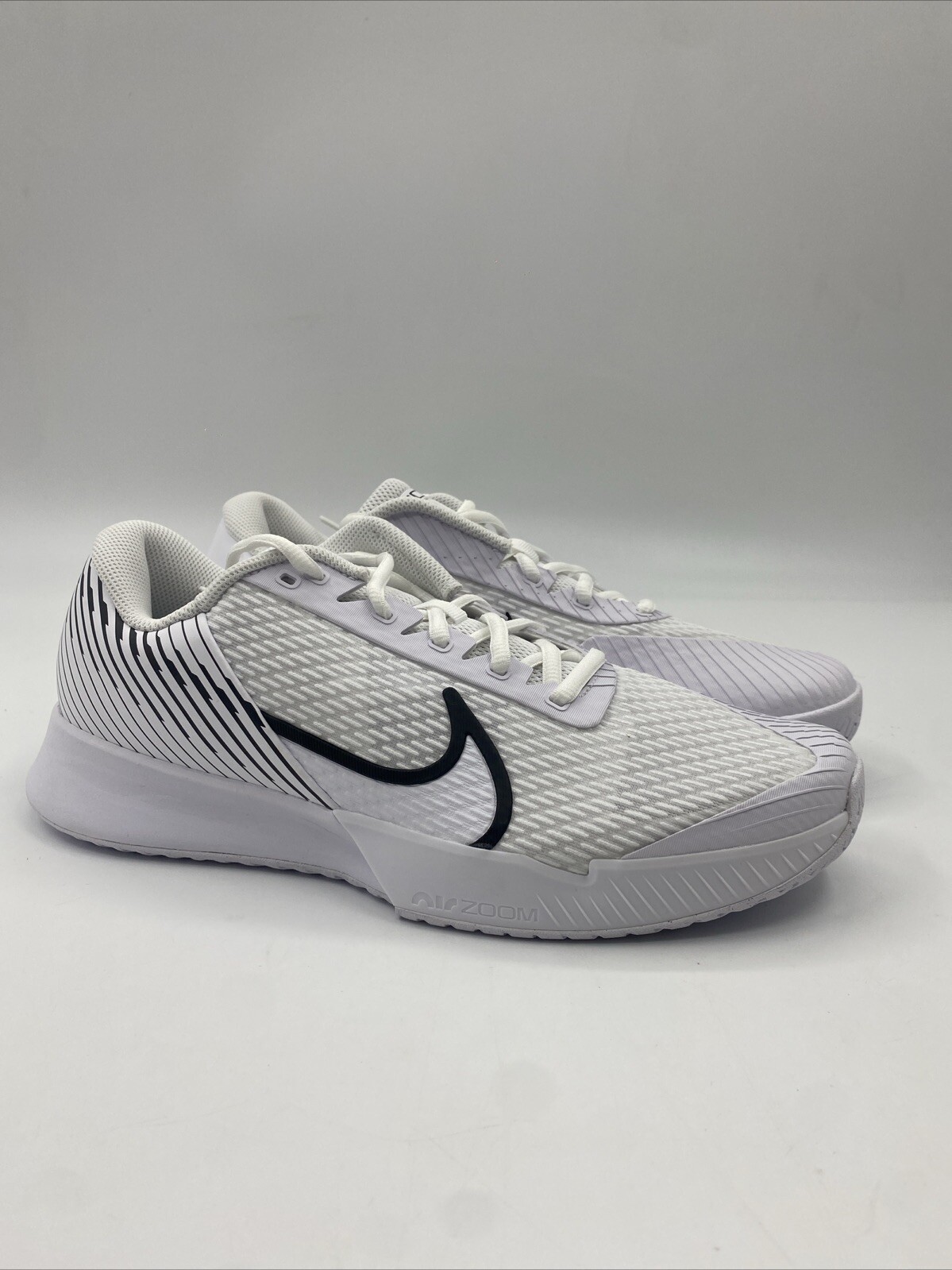 Dr6191-101 Mens Sizes 8.5-14