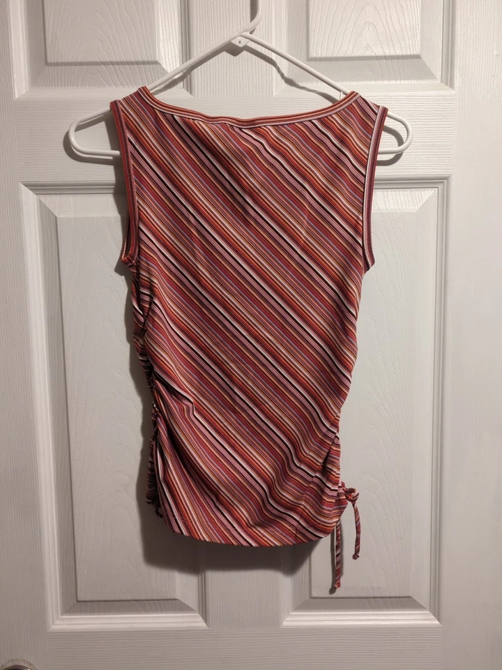 Camisa mediana Cooper Key para mujer Foto 3 de 3