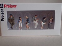 Preiser Sitzende Personen Fahrgast Bahn Zug Reisende 65327 Spur 0 Ovp 1:43 6Fig