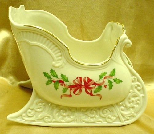 COLECCIÓN LENOX HOLIDAY TRINEO DE ACENTO GRANDE CON ACABADO DORADO - Imagen 2 de 12