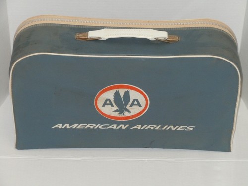VINTAGE AMERICAN AIRLINES CAPTAIN STEWARDESS OVERNIGHT SUITCASE PLEASE READ