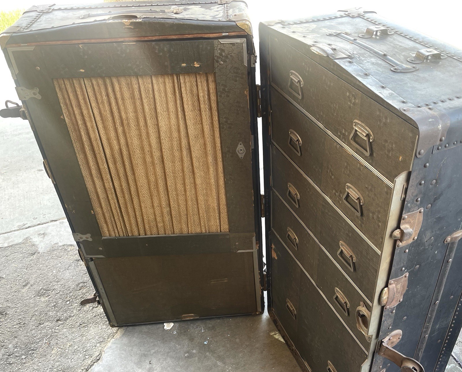 Wardrobe Trunk with Drawers & Hangers Travel Chest Luggage