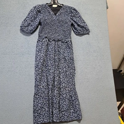 Universal Thread Blue Floral Print Smocked Tiered Maxi Dress Women Size M V-Neck - Bild 1 von 4