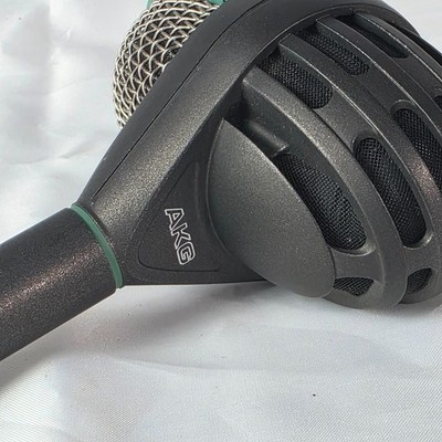 AKG D112 MKII Large Bass Cardioid Professional Dynamic Kick Drum