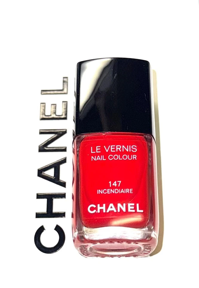 Chanel Le Vernis Longwear Nail Color 147 Incendiare  13ml - Bild 4 von 4