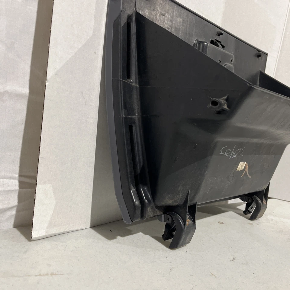 1995-2004 TOYOTA TACOMA GLOVE BOX COMPARTMENT DOORE STORAGE OEM Gray GLOVEBOX - Image 4 of 4