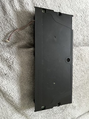 Netzteil Sony PlayStation 4 Pro PS4 PRO ADP-300FR CUH-7216B 