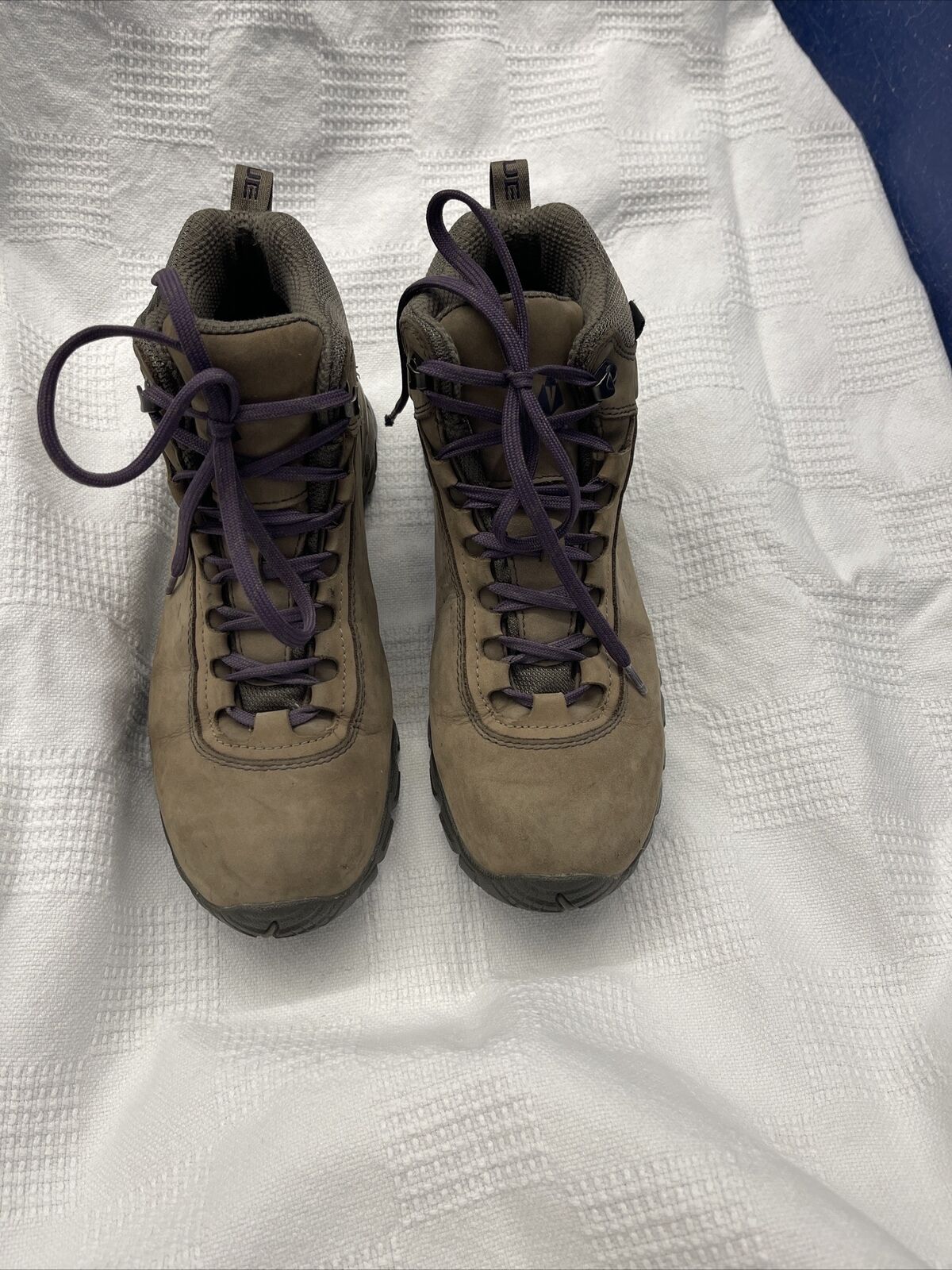 Vasque Talus Hiking Boots Womens 10M Ultra Dry Wa… - image 1