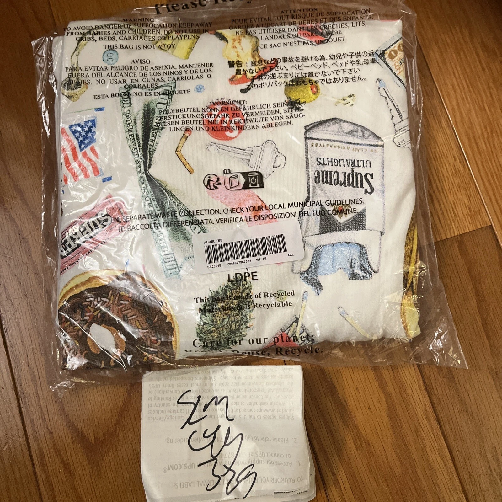 Tee poubelle Supreme American blanc XXL flambant neuf 100 % authentique FW22 EN MAIN
