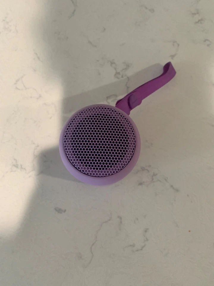 Altavoz Sony púrpura Foto 3 de 4