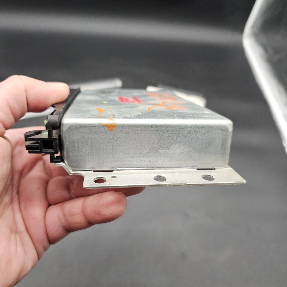 Nissan Pathfinder 1997-1999 ABS sistema de bloqueo antifreno módulo computadora Foto 4 de 4