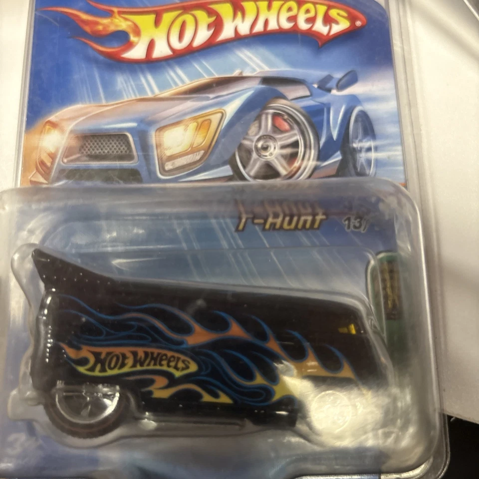 NIP 2004 Mattel Hot Wheels T-Hunt #13/12 Customized VW Drag Bus Super Treasure - Image 2 of 4