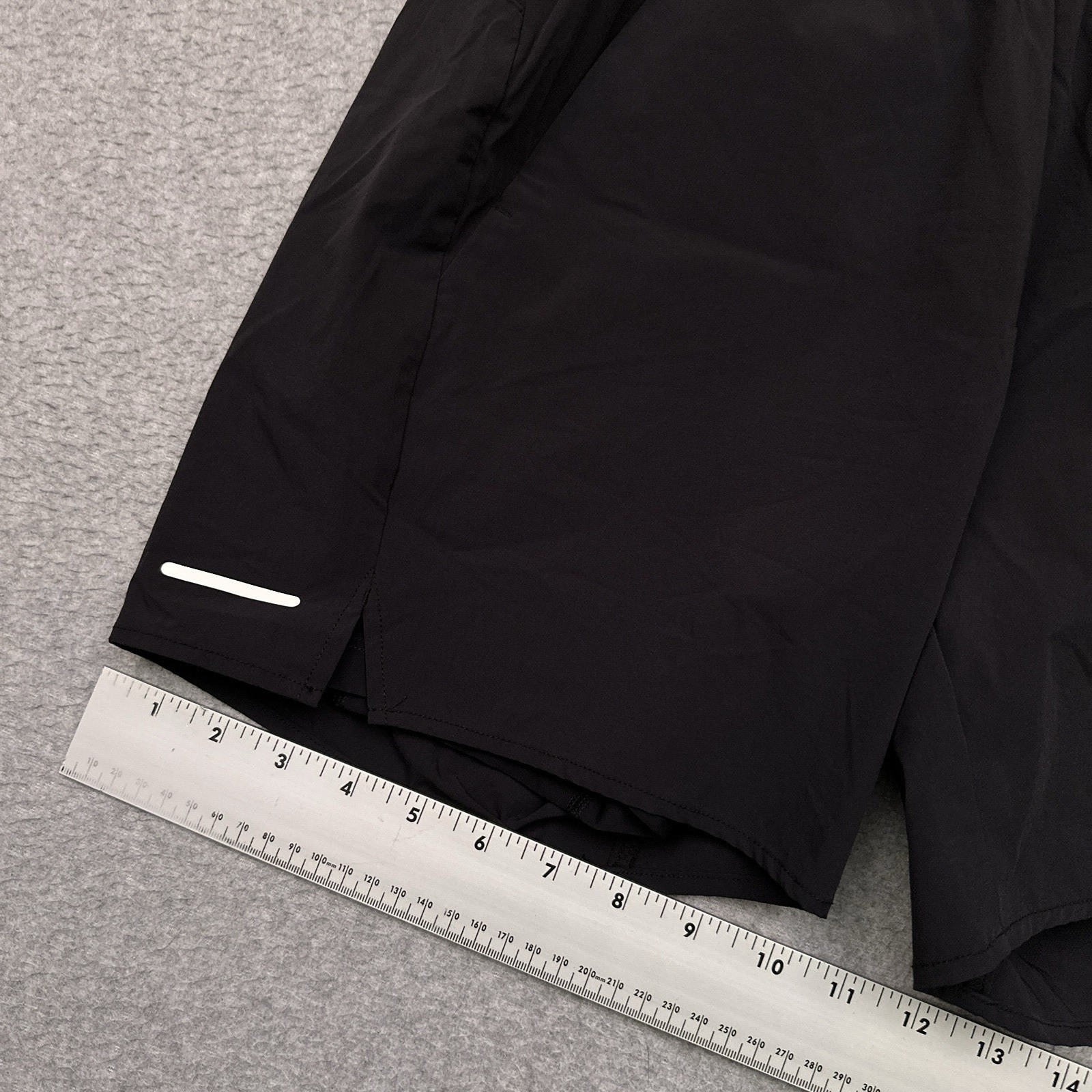 WHOOP Any-Wear 4.0 Shorts Mens Medium Black Lined Running 6" Drawstring Stretch