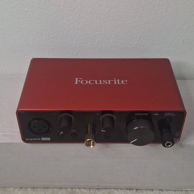 Focusrite Scarlett Solo USB Audio Interface 2-Channel Direct Monitor XLR/1/4''