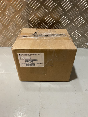 Olympus U-TV0.5XC-3-8 0.5x C-Mount Kamera Adapter N5687400 Brandneu Verpackung beschädigt