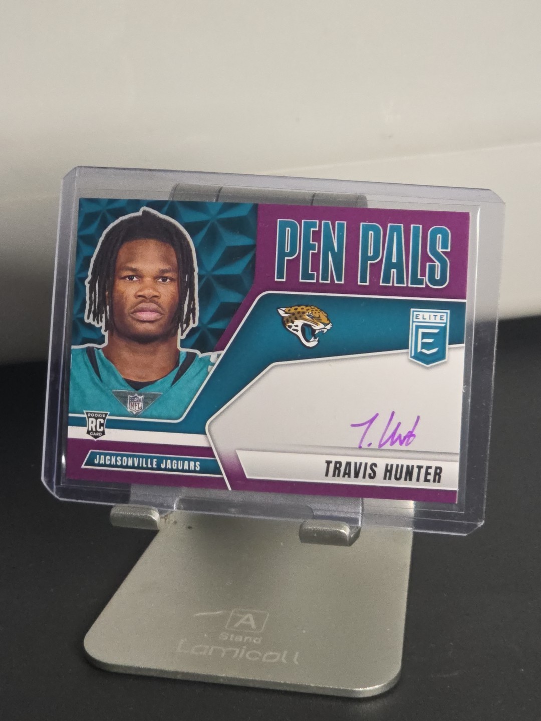 2025 Donruss Elite Pen Pals Travis Hunter Auto Purple Rookie #PP-THU Jaguars RC