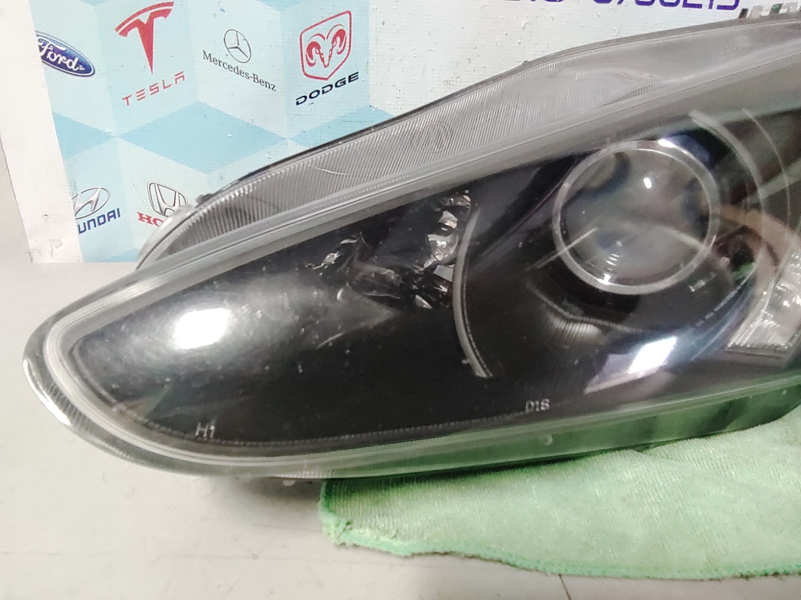 2013 MASERATI GRANTURISMO GT SPORT XENON HEADLIGHT LEFT  OEM 2014 2015 2016 17