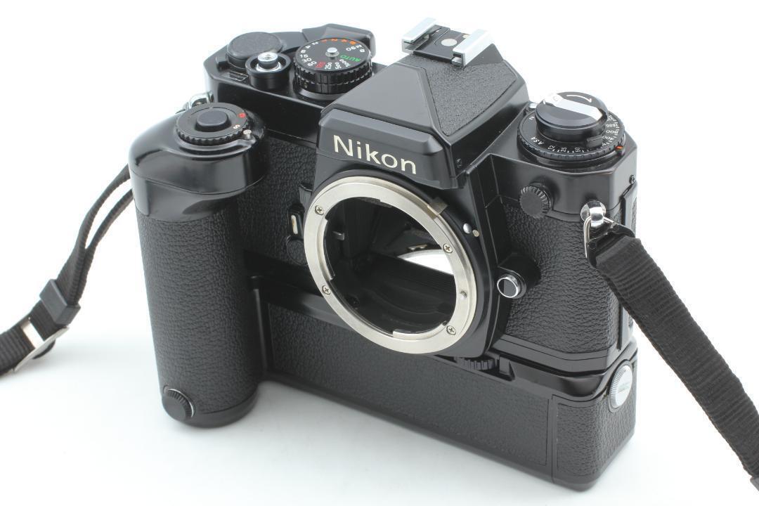 美品 Nikon FE Camera w/ 28mm f2.8 + Winder