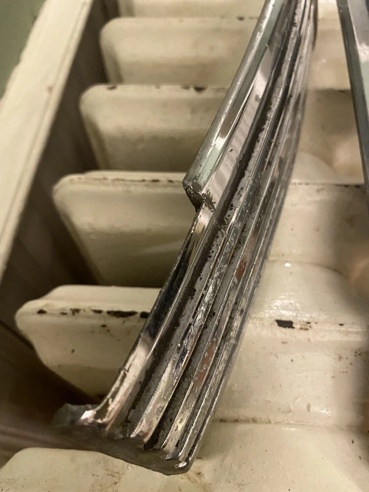 Par de bisel de luz trasera cromada derecha derecha sedán personalizado Desoto 1941 Foto 4 de 4