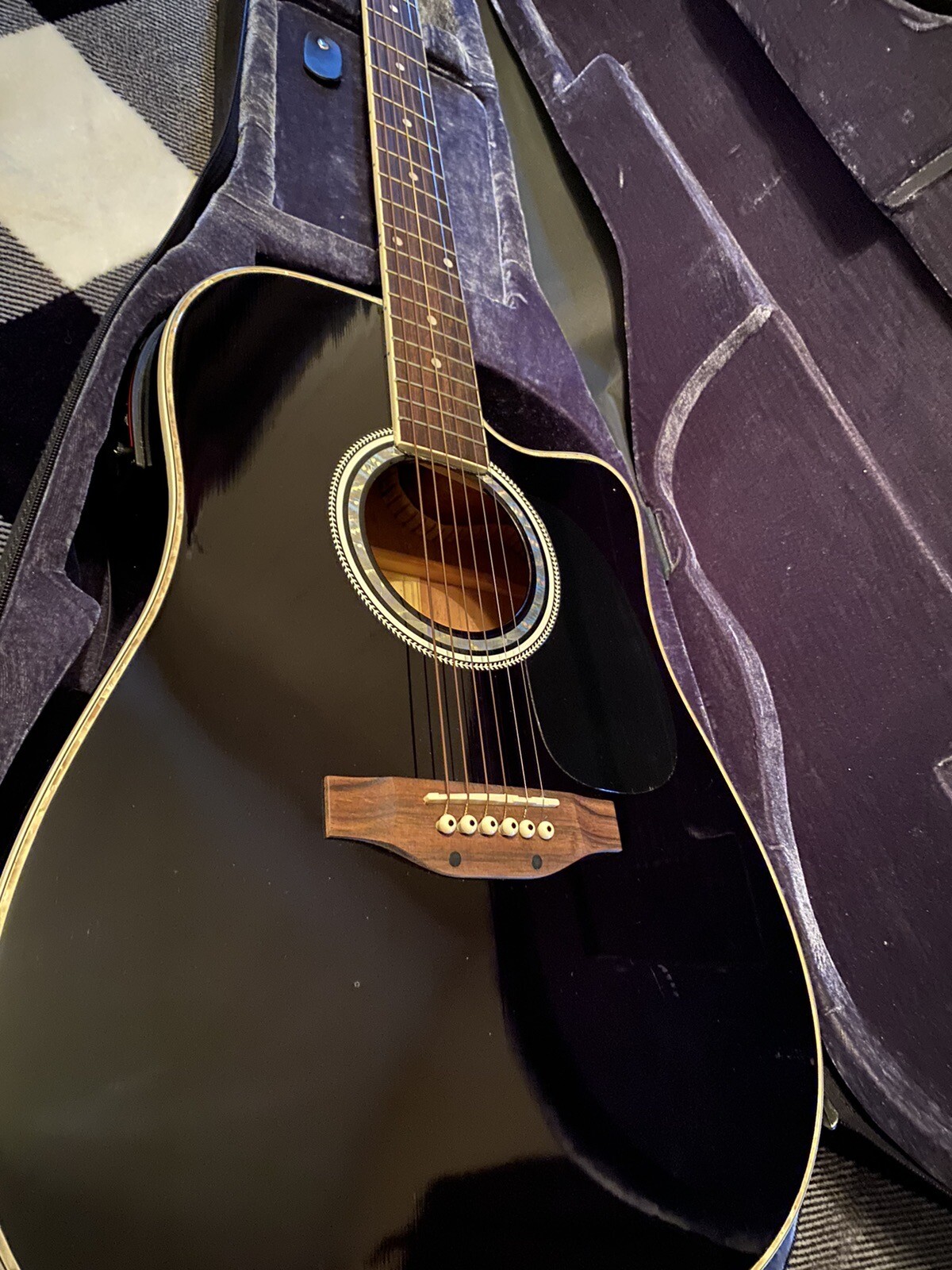 Esteban Acoustic Electric Guitar Limited Edition, black. Only A Scratch Or 2 eBay