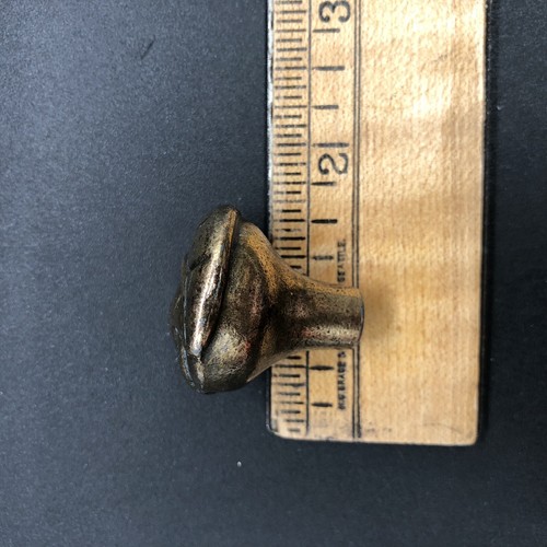 LEAF Set di 4 pomelli rotondi per armadio placcati in ottone patinato? - Foto 7 di 9
