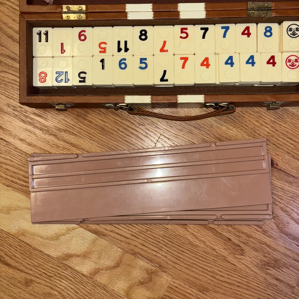Estuche de transporte vintage de cuero sintético para juego Rummy-O Rummikub 105 azulejos Foto 3 de 4