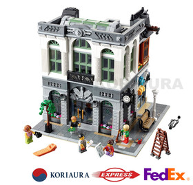 Lego Creator 10251 Brick Bank 2380pcs FedEx Expedited Shipping - Sealed