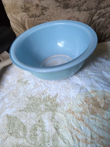 Vintage Pyrex  Blue  Clear Bottom Glass Bowl R322