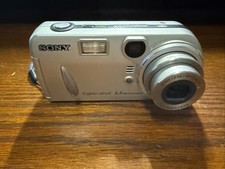 Sony Cyber-Shot 3.2 Mega Pixels DSC-P72 Camera Excellent Working Condition