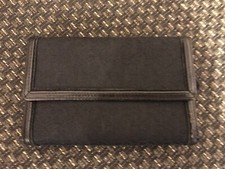 Portefeuille noir femme DKNY