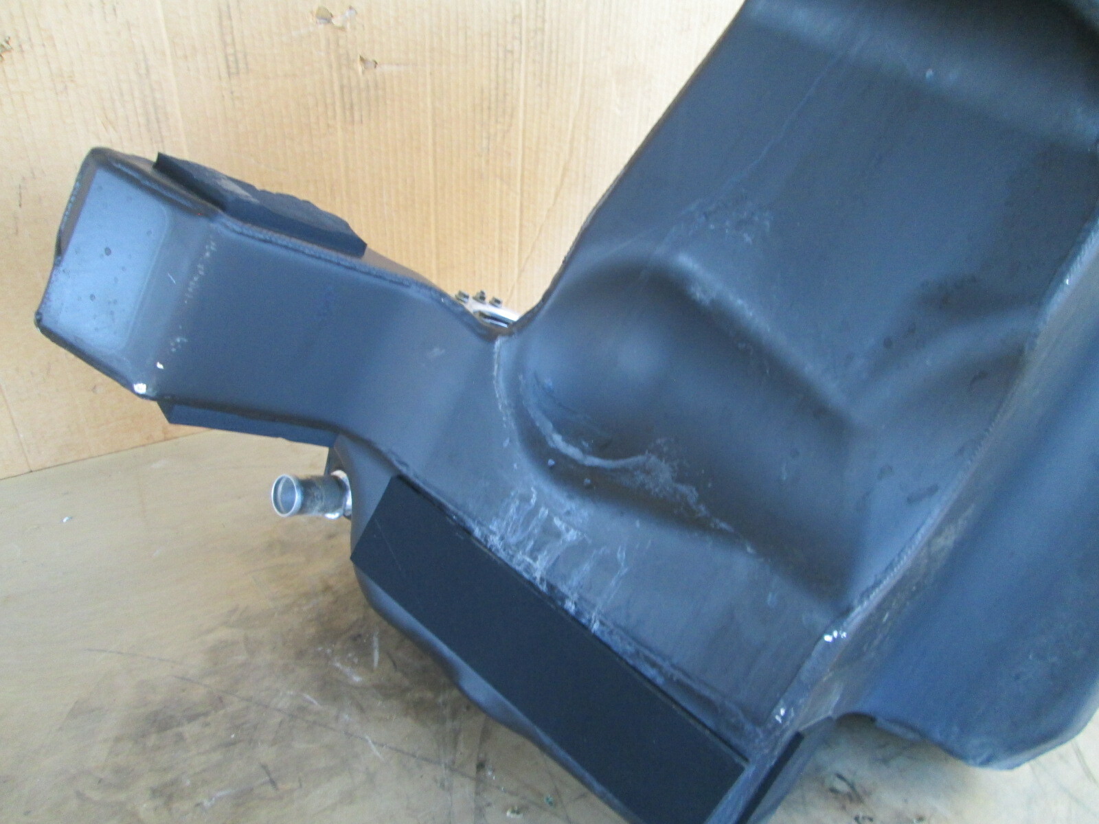Ferrari 488 GTB RH Fuel Gas Tank # 314301