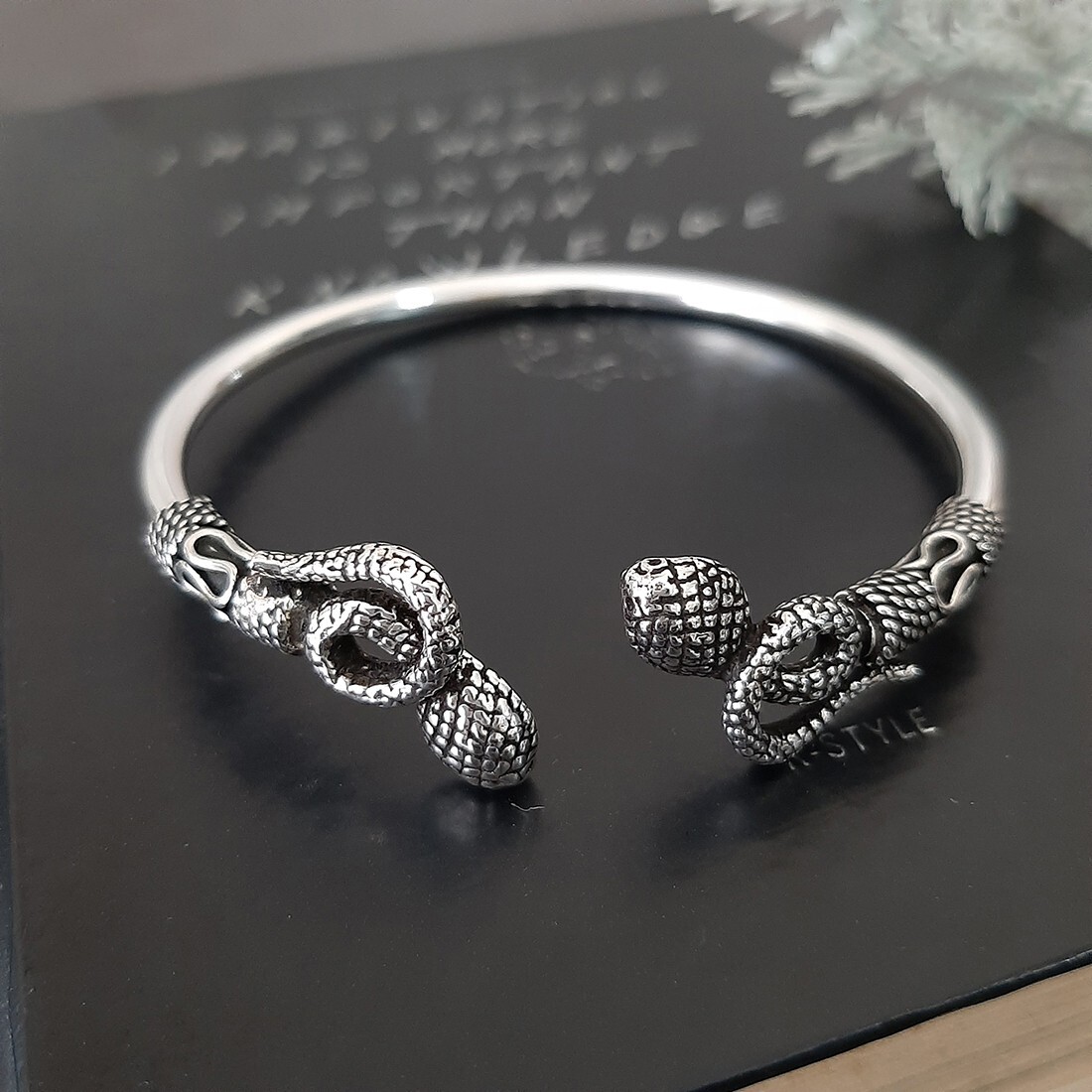 アクセサリー OX JEWELRY Silver Curve Bangle OX JEWELRY Silver Curve Bangle | MB -there is a