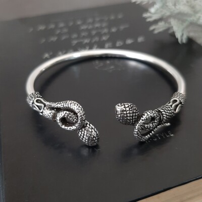 アクセサリー Hender Scheme python silver bangle S 925 Sterling Silver Oxidised Snake Bali Style Tube Bangle
