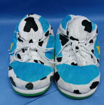 Barely Used OSFM Nike Ben & Jerry s Chunky Dunk Shoes As Fuzzy Slippers 11 1/4''