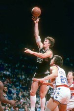Mark Olberding of the San Antonio Spurs Basketball 1980 Photo 3