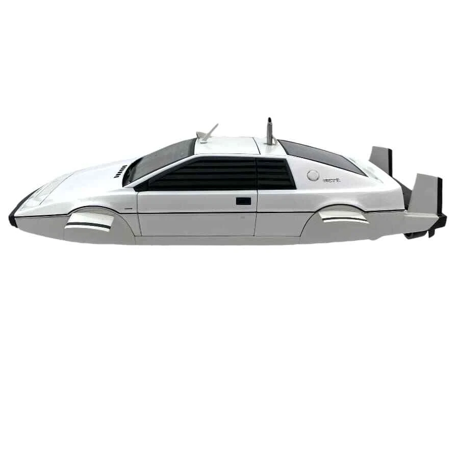 Modellino Auto AutoArt 1/18 Lotus Esprit type 79 'The spy who loved me' 007 - Immagine 2 di 4