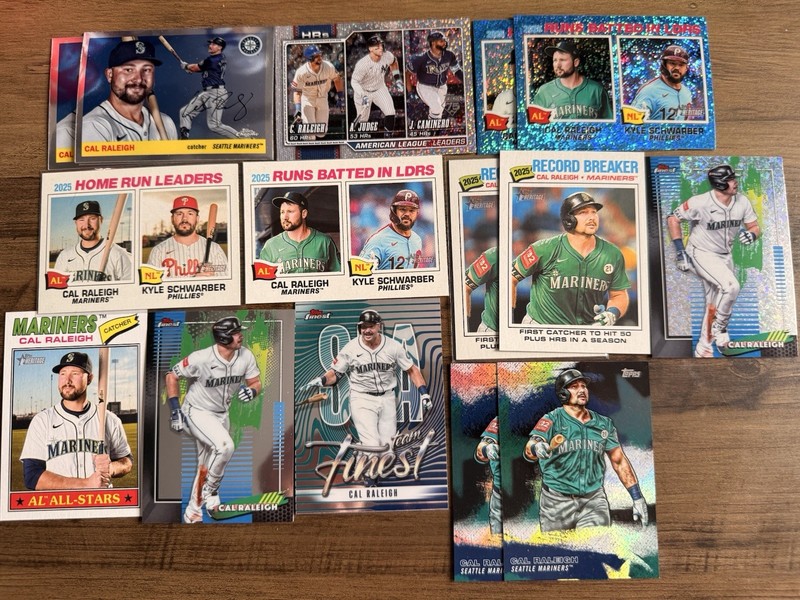 Cal Raleigh 🔥🔥🔥 15 Card Lot