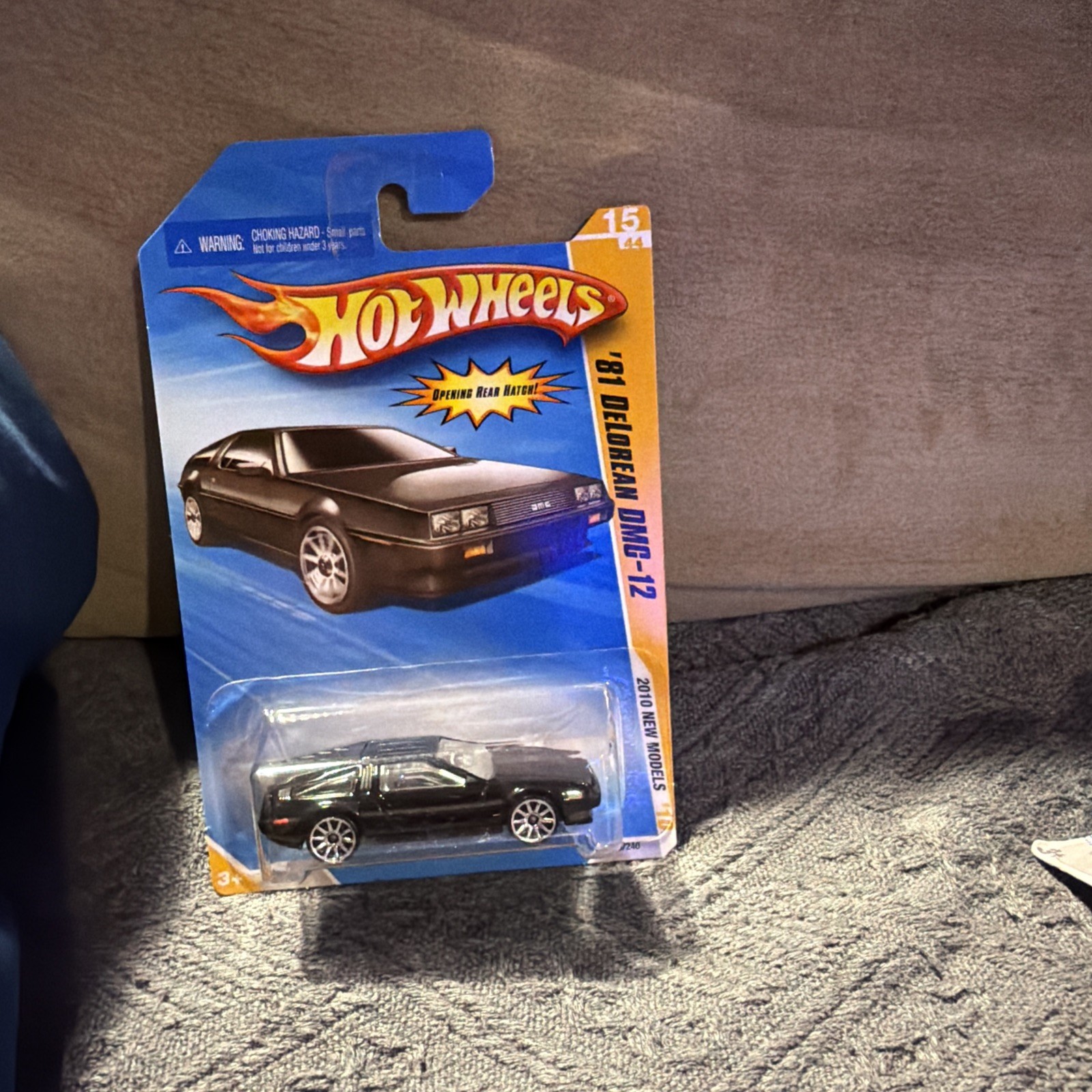 Hot Wheels 81 Delorean DMC-12 2010 New Models Long Card 15/44 NEW SEALED