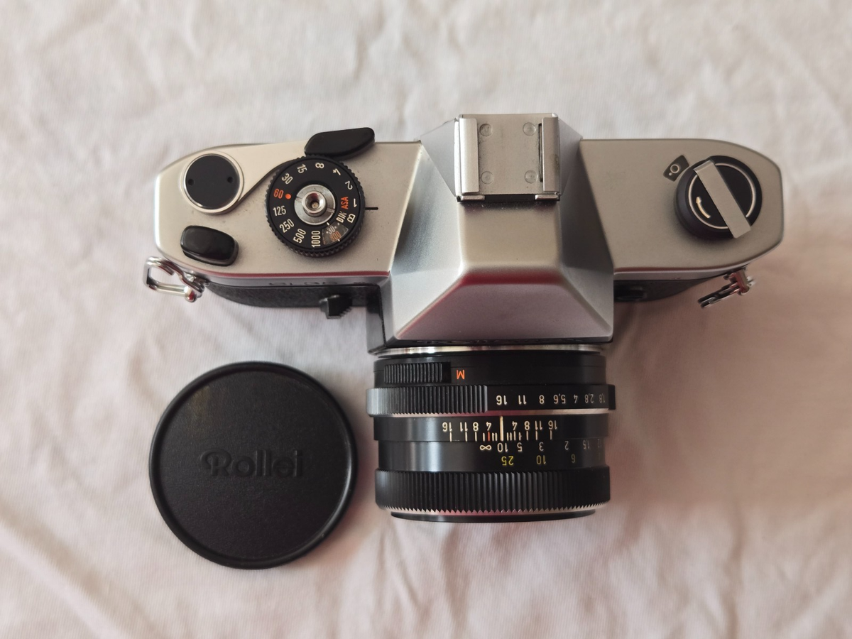 Rolleiflex SL35 E 35mm Film Camera with Rollei Planar 50mm f1.8 Lens i