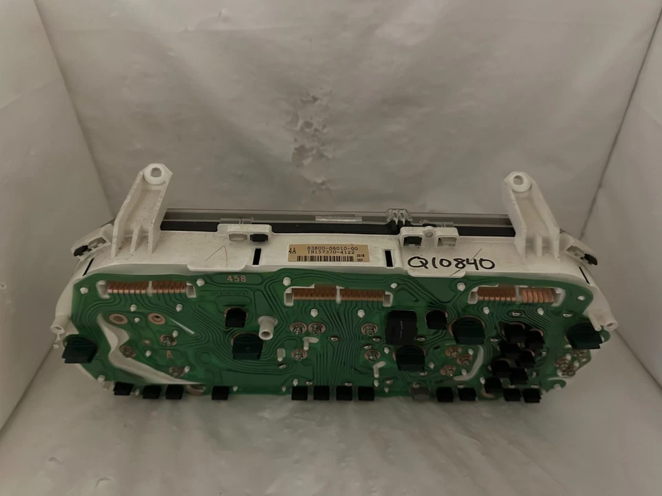Speedometer Instrument Cluster 1997 - 2001 Toyota Camry 4 Cylinder 230,003 Miles - Image 2 of 4