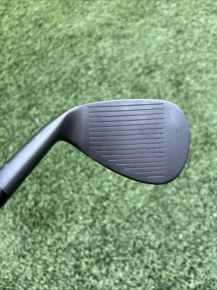 Nike SV Tour Negro Satinado Cuña SW 56 Grados 14 S400 Dinámico Dorado Eje de Acero Foto 3 de 4