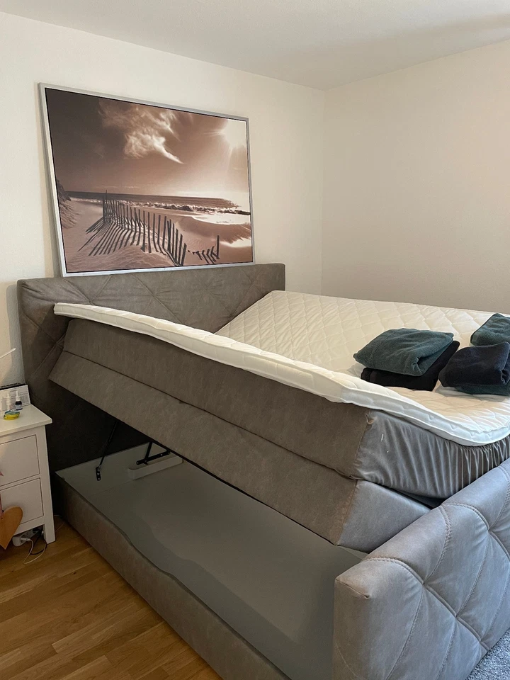 Modernes Boxspringbett mit Bettkasten – Top-Zustand in 200 cm x 180 cm - Bild 2 von 2