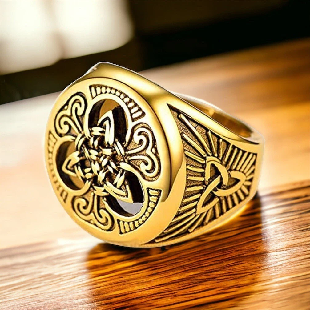 Celtic knot signet ring online
