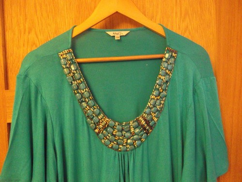 BLUEY AQUA STRETCH TOP HEAVY JEWEL NECK GATHER LOOSE SHORT SLEEVETOP. - Picture 2 of 5