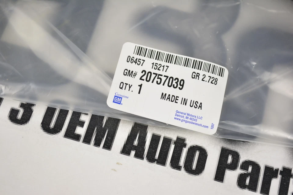 Lámpara antiniebla delantera Cadillac CTS 2008-2014 bisel de eliminación lado del conductor izquierdo nuevo OEM Foto 3 de 3