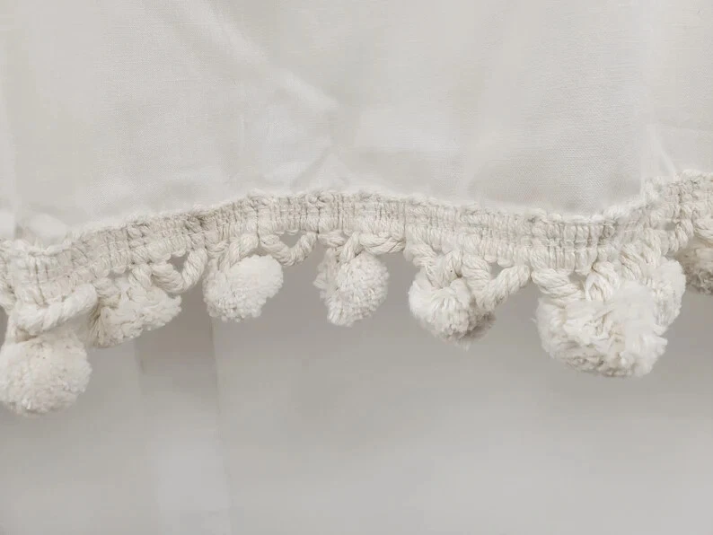 Pares de paneles de flecos de bola clásicos vintage, pares de niveles, cenefas y corbatas BLANCO Foto 4 de 4