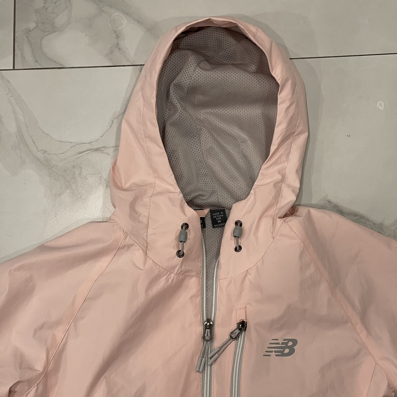 New Balance Womens Size M Medium 