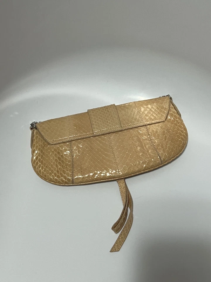 BOLSO DE CUERO DE SERPIENTE MELOCOTÓN DOLCE & GABBANA DE COLECCIÓN Foto 3 de 4